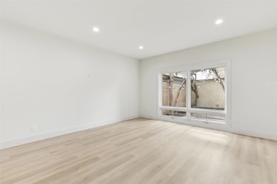 7506 W Northwest Hwy unit 9, Dallas, TX 75225 - photo 4