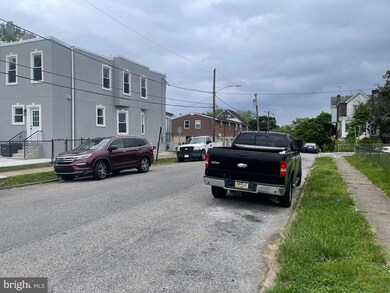 418 S 3rd St, Darby, PA 19023 - photo 4