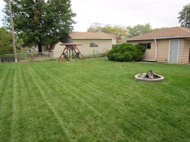 904 Harrison Ave, Dyer, IN 46311 - photo 6