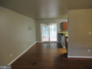 6705 Wilburn Dr, Capitol Heights, MD 20743 - photo 5