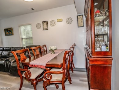 19A Koolidge Ct, Somerset, NJ 08873 - photo 7