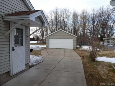 528 Walck Rd, North Tonawanda, NY 14120 - photo 2