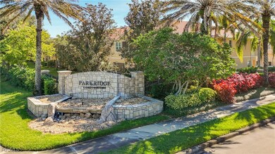 3668 Parkridge Cir unit 28201, Sarasota, FL 34243 - photo 2