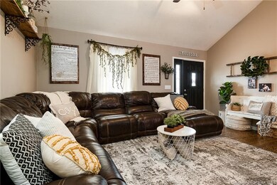 530 Brigetta Dr NE, Corydon, IN 47112 - photo 6