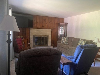 151 Highland St, Hudson, NH 03051 - photo 5