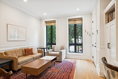 2727 N Kenmore Ave unit 1, Chicago, IL 60614 - photo 2