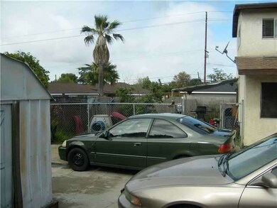 Back Yard of 3 Bedroom