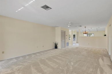 4223 Oakhurst Cir E unit 3025, Sarasota, FL 34233 - photo 5