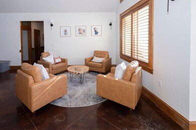 2407 W Mallard Dr, Duncan, OK 73533 - photo 4