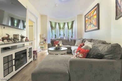 116 N 13th St, Newark, NJ 07107 - photo 2