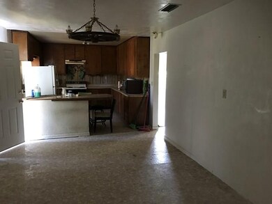 kitchen /dining