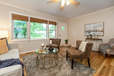 2519 Cranford living room to front door