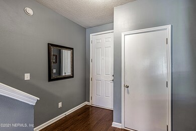 2295 Sunset Bluff Dr, Jacksonville, FL 32216 - photo 7