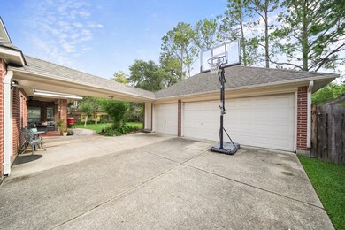 1811 Streamside Dr, Friendswood, TX 77546 - photo 5