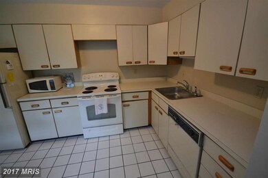 2901 Fallstaff Rd unit 306, Baltimore, MD 21209 - photo 4