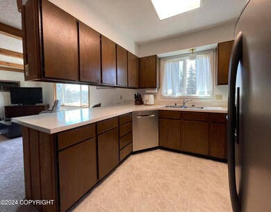 2230 E 52nd Ave unit 2, Anchorage, AK 99507 - photo 4