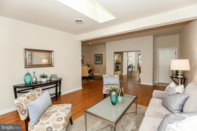 2704 Dartmouth Rd unit 9, Alexandria, VA 22314 - photo 4