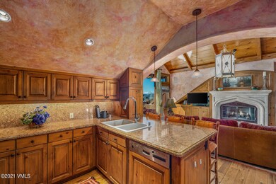 160 Cresta Rd-027-022-Kitchen-MLS_Size