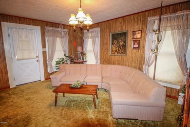 Living Rm 2
