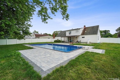 64 Pitchpine Place, Medford, NY 11763 - photo 4