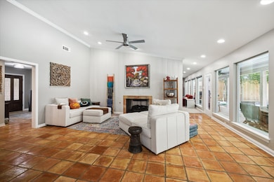 331 Tealwood Dr, Houston, TX 77024 - photo 5