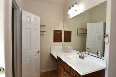 6107 Carnaby Ln, Rosenberg, TX 77471 - photo 4