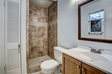 1214 Rainy River Dr, Houston, TX 77088 - photo 7