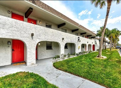 9911 Aquarius Dr unit 4, Port Richey, FL 34668 - photo 2