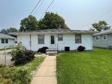 1017 N 29th St, Mattoon, IL 61938 - photo 3