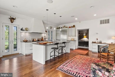 665 Lewis Ln, Ambler, PA 19002 - photo 4