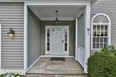 005-Front_Entrance-4720459-small
