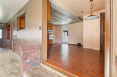 1267 W Arch St, Portland, IN 47371 - photo 7