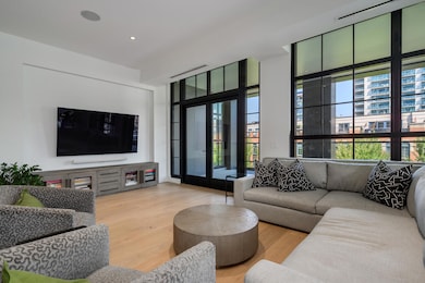 351 W Huron St unit 4, Chicago, IL 60654 - photo 7