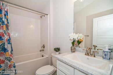 1512 Guest bath