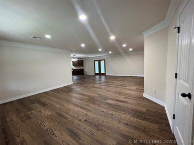 1906 Cardinal Ln, McAlester, OK 74501 - photo 3