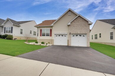 2 CAR GARAGE
