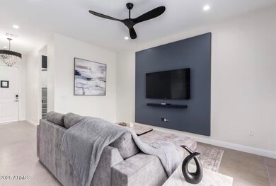 1344 E Polk St unit A, Phoenix, AZ 85006 - photo 2