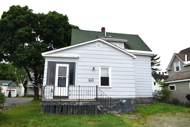 17 Katahdin Ave, Millinocket, ME 04462 - photo 4