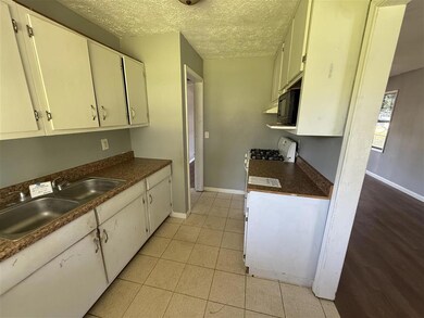 1125 Texas St, Sulphur, LA 70663 - photo 3