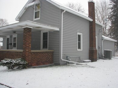 1611 N 11th St, Niles, MI 49120 - photo 2