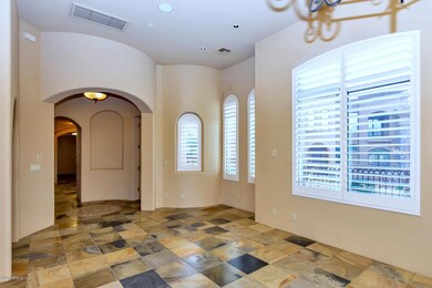 7199 E Ridgeview Pl-large-006-21-Main Li