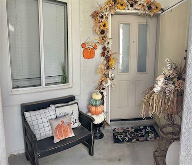 10696 E 35th Place unit II, Yuma, AZ 85365 - photo 2