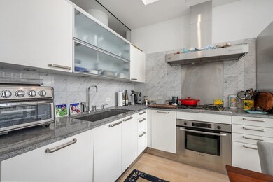 360 Newbury St unit 404, Boston, MA 02115 - photo 7