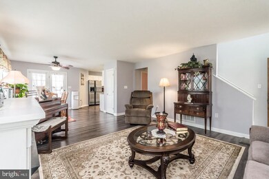 279 Doe Run Rd, Inwood, WV 25428 - photo 3