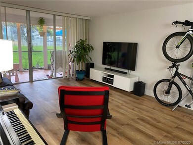 1701 NE 191st St unit A105, Miami, FL 33179 - photo 4