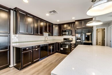 1717 E Cheery Lynn Rd, Phoenix, AZ 85016 - photo 6