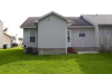 119 Creekview Dr, Jacksonville, NC 28540 - photo 3