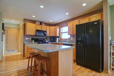 850 Longwood Dr, Oregon, WI 53575 - photo 7