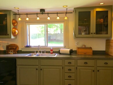 38 Silver St, Great Barrington, MA 01230 - photo 4