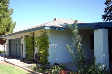 16645HILTON2 021